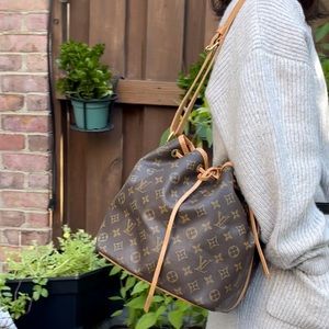 Louis Vuitton Petit Noe handbag